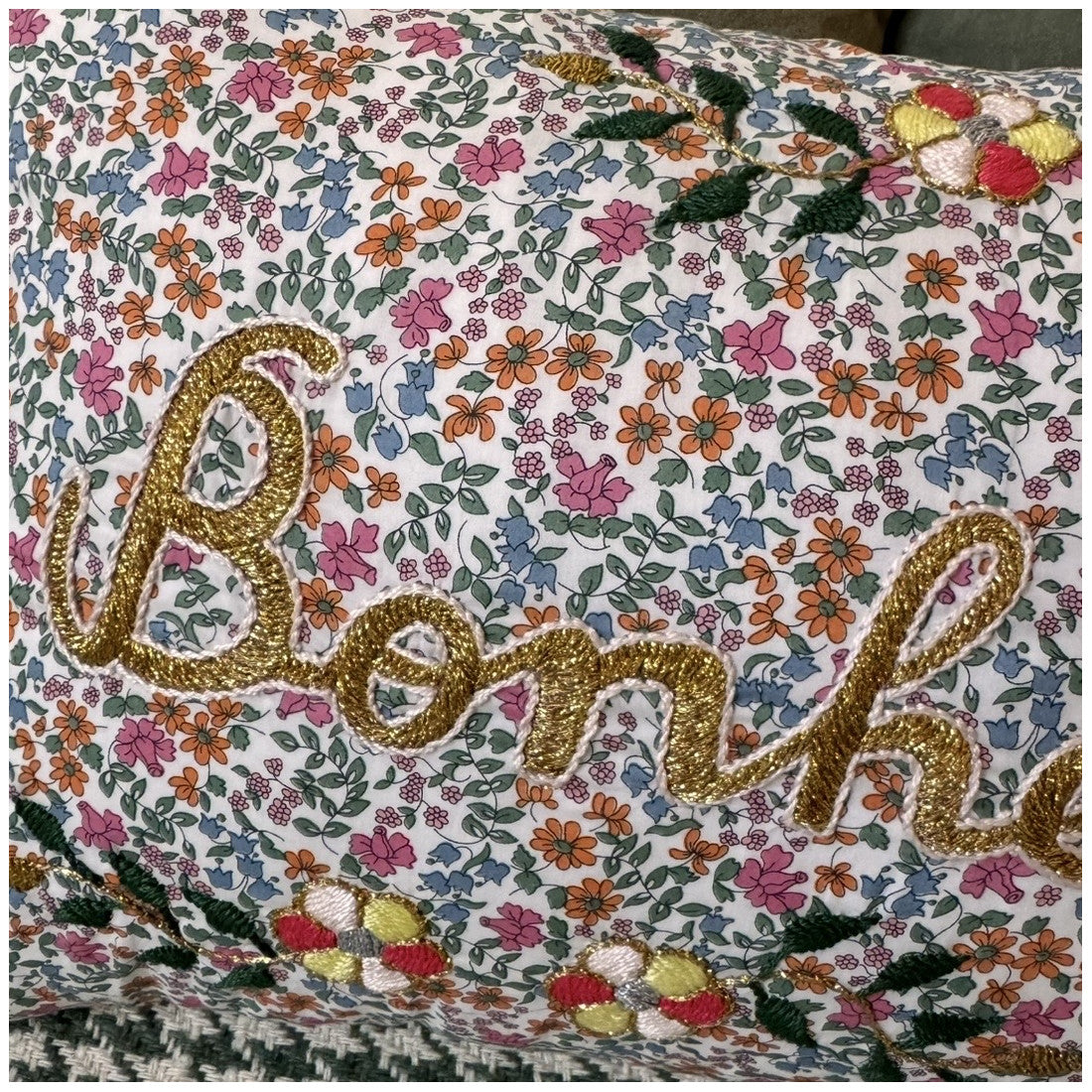 Bonheur Cushion Little Flowers