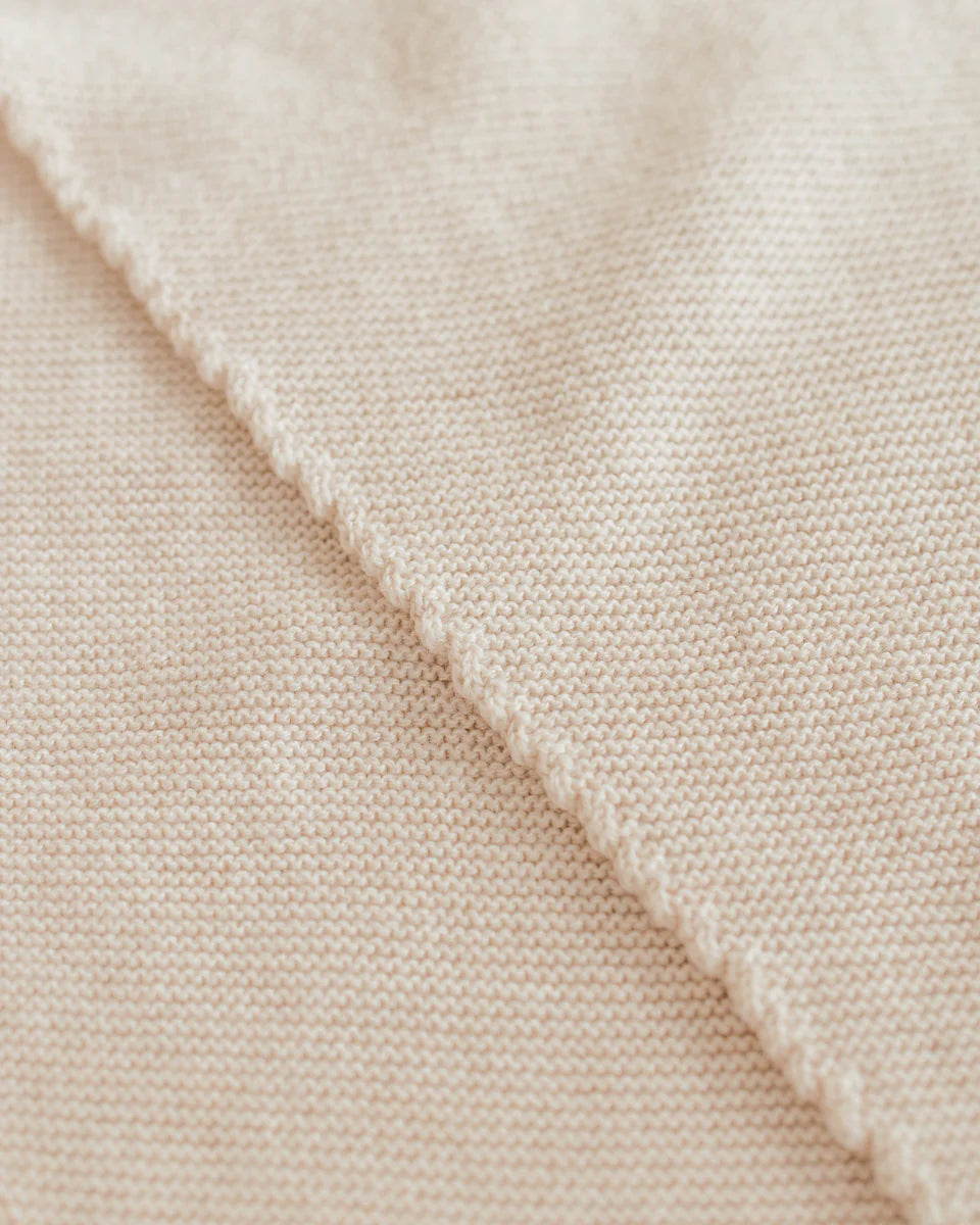 Triangle Scarf Josephina Creme