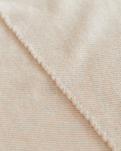 Triangle Scarf Josephina Creme