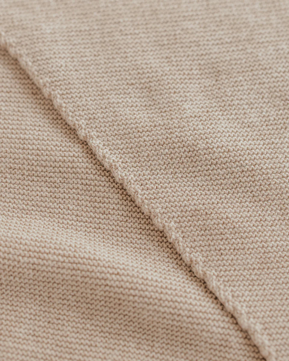 Triangle Scarf Josephina Zandkleur