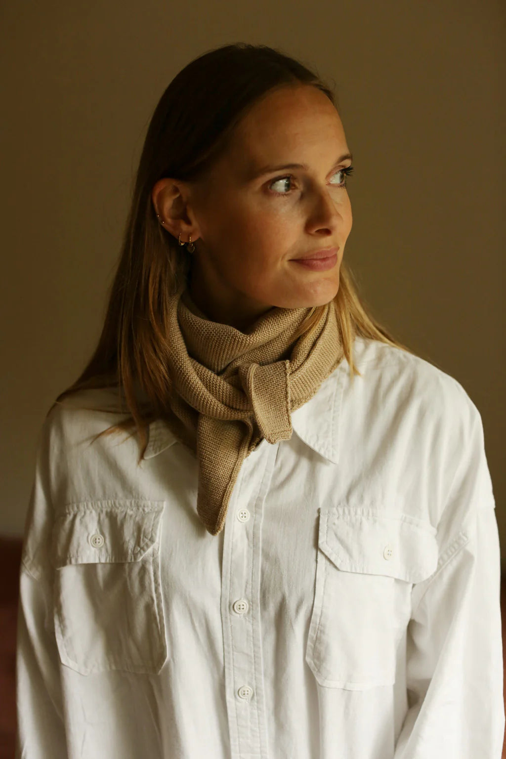 Triangle Scarf Josephina Zandkleur