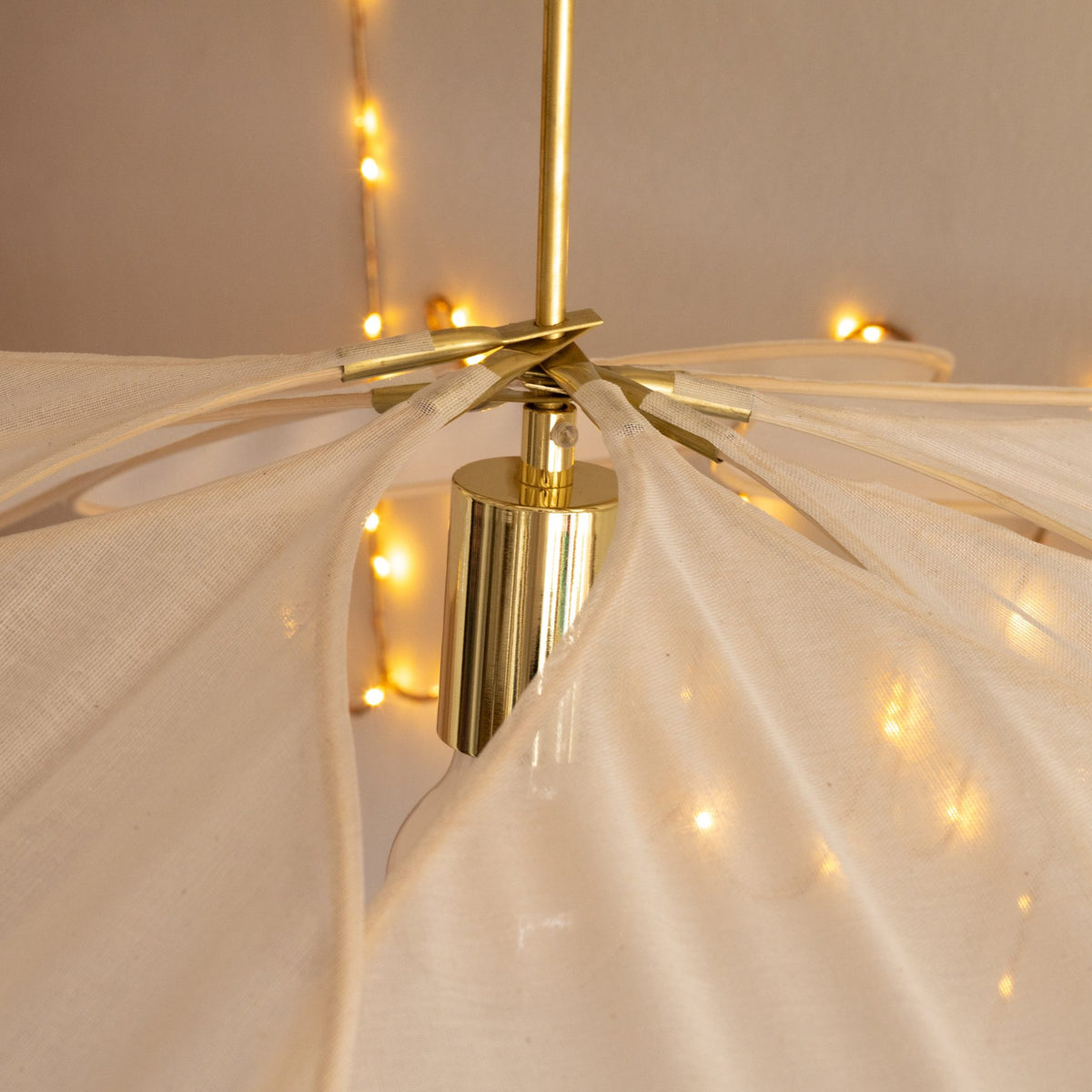 Details from Lamp Pale Originelle Naturel by Centième (f.k.a. Georges Store)