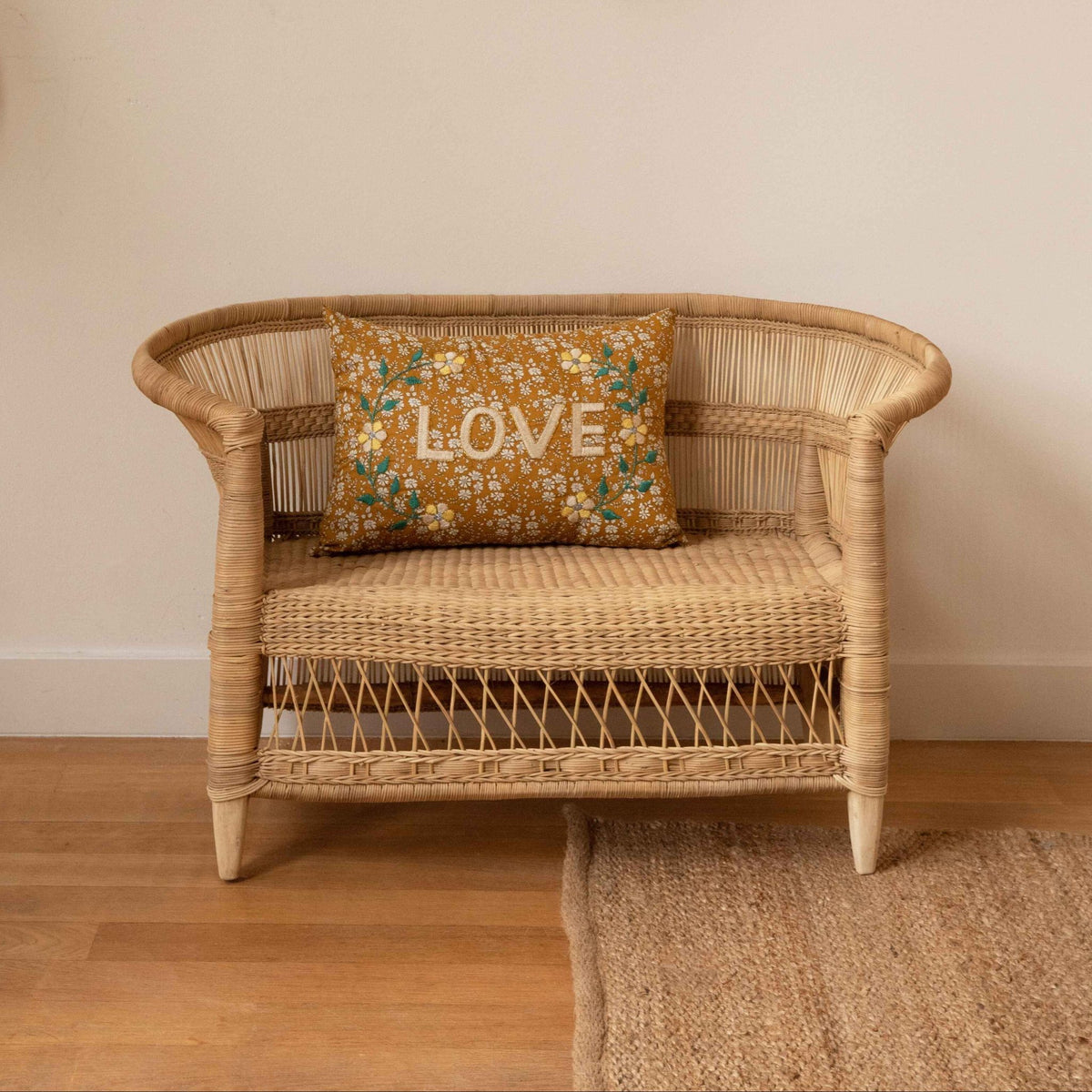 People of the Sun Malawi Loveseat Kids – detail of the handwoven pattern