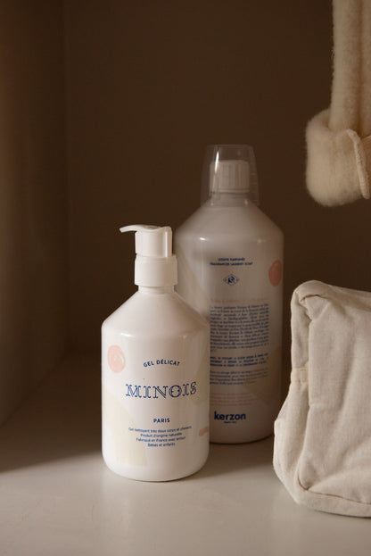 Minois x Kerzon fragranced laundry soap shown in a lifestyle bathroom setting