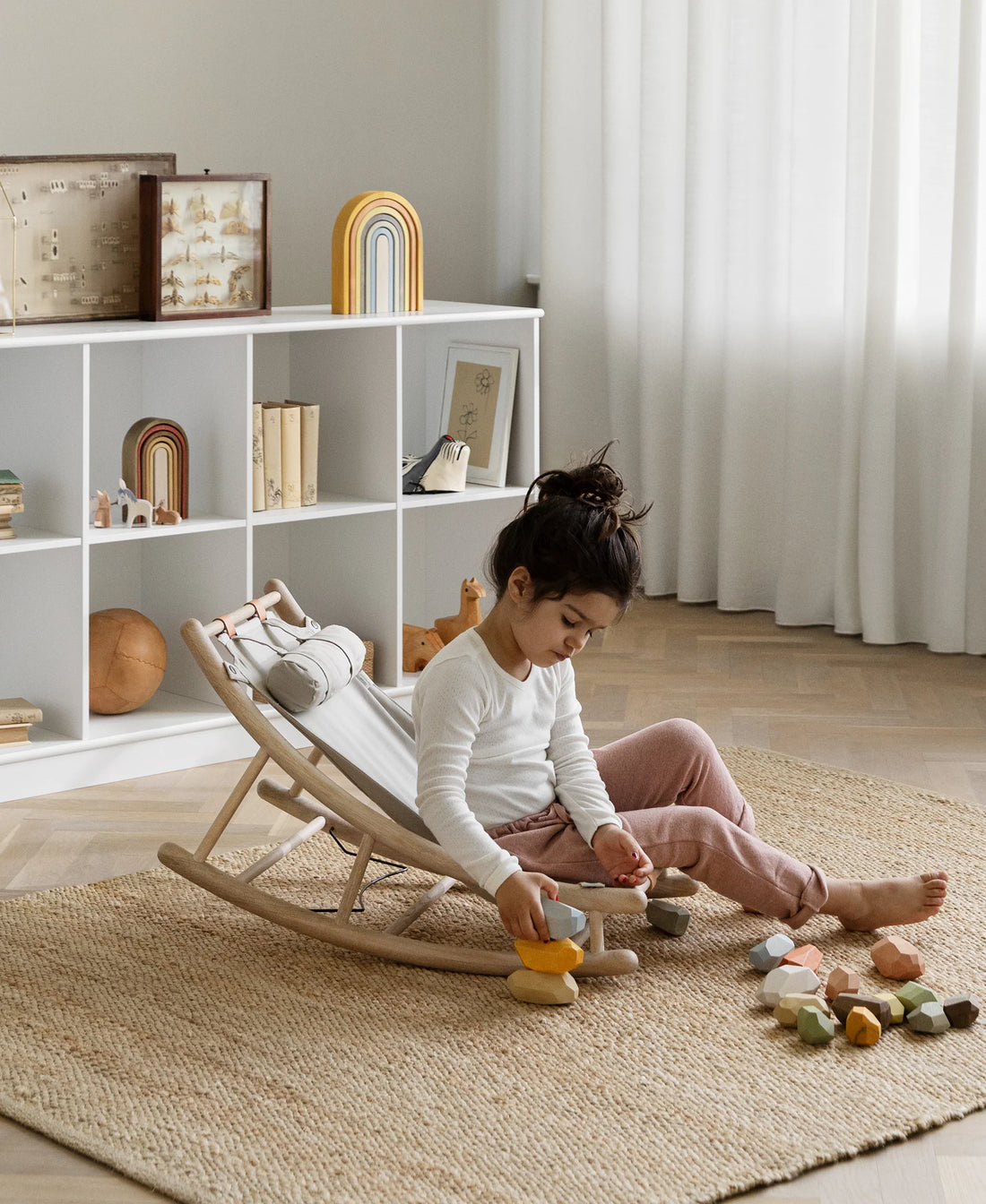 Oliver Furniture Wood Toddler Rocker in Oak/Nature