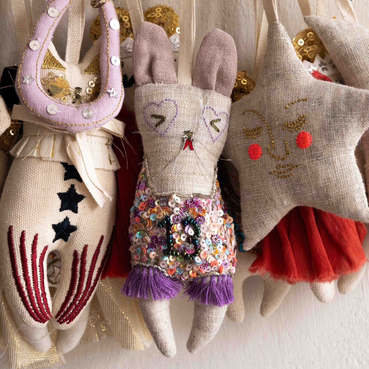 Taylor Swift Cat Ornament - Skippy Cotton
